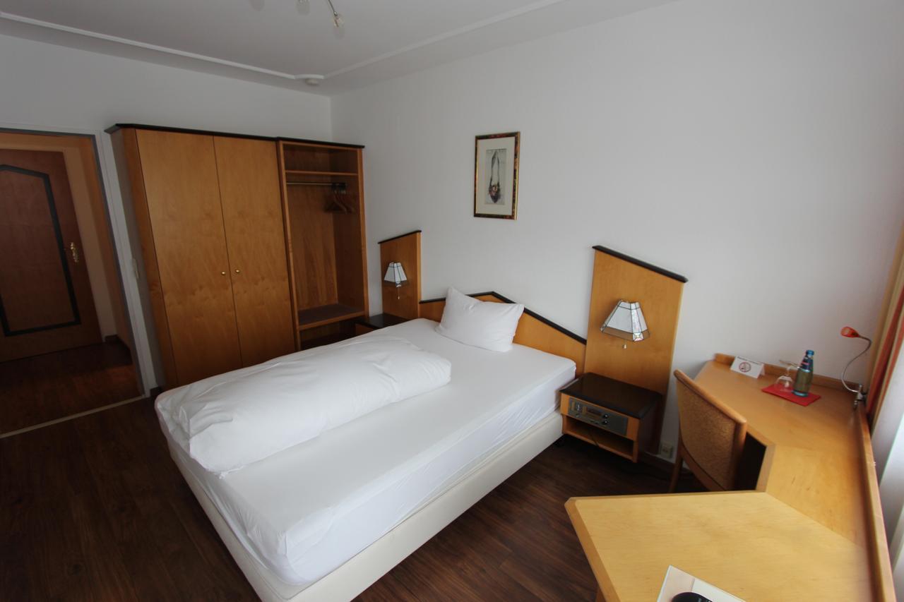 Gaestehaus Am Kurpark Филлинген-Швеннинген Экстерьер фото